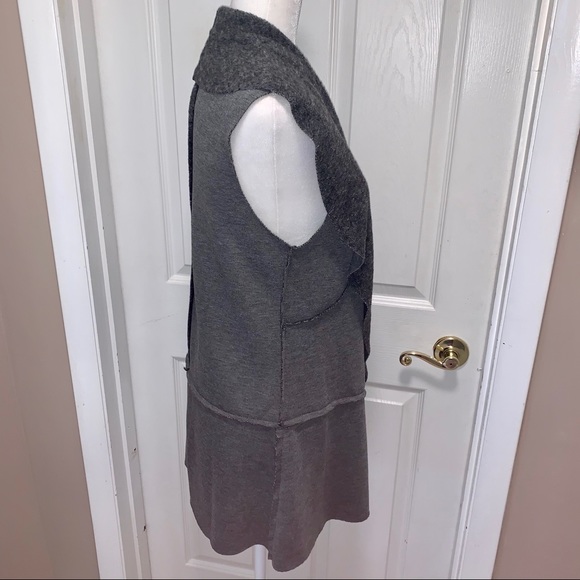 Altar’d State Gray Lightweight Fleece Vest - Picture 7 of 13